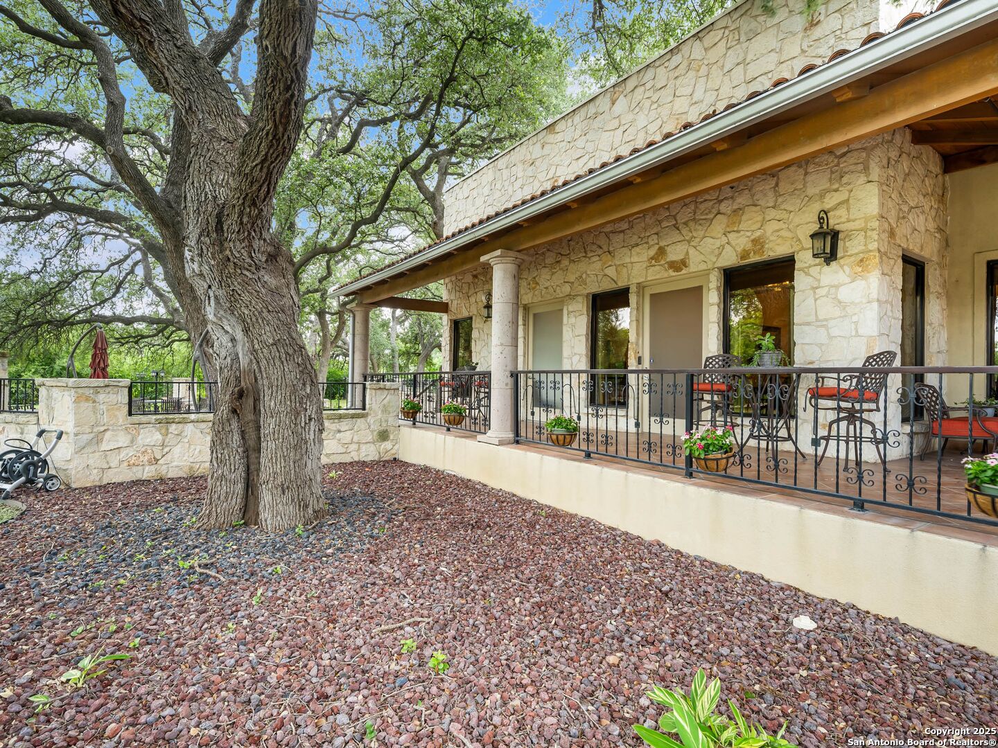 5150 N Loop 1604 San Antonio TX 78249