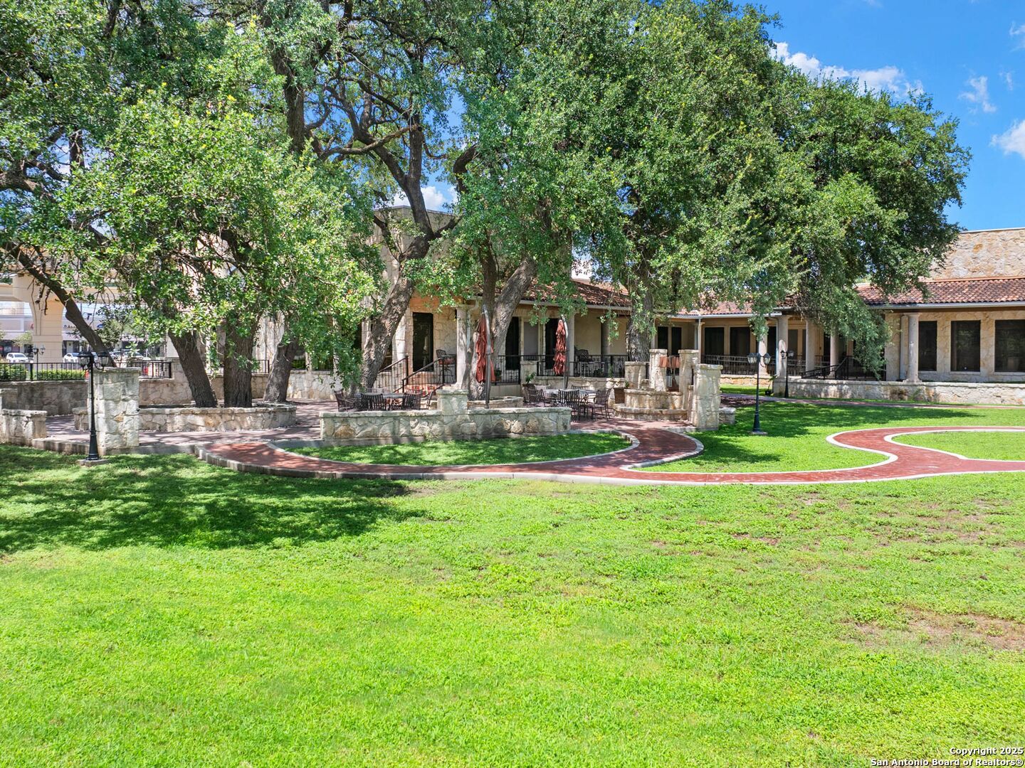 5150 N Loop 1604 San Antonio TX 78249