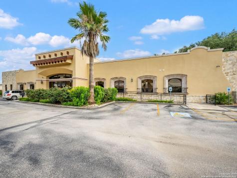 5150 N Loop 1604 San Antonio TX 78249