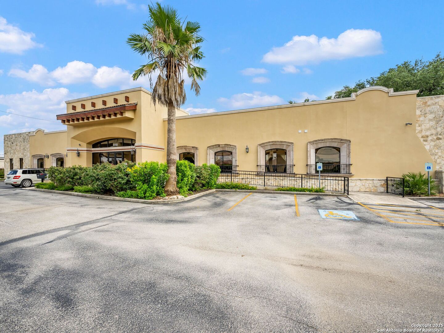 5150 N Loop 1604 San Antonio TX 78249