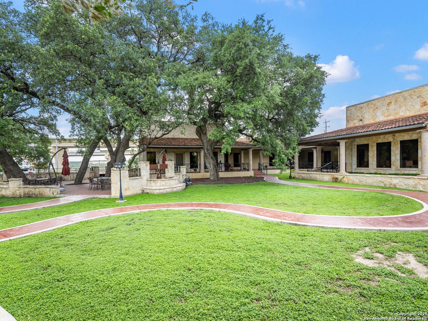 5150 N Loop 1604 San Antonio TX 78249