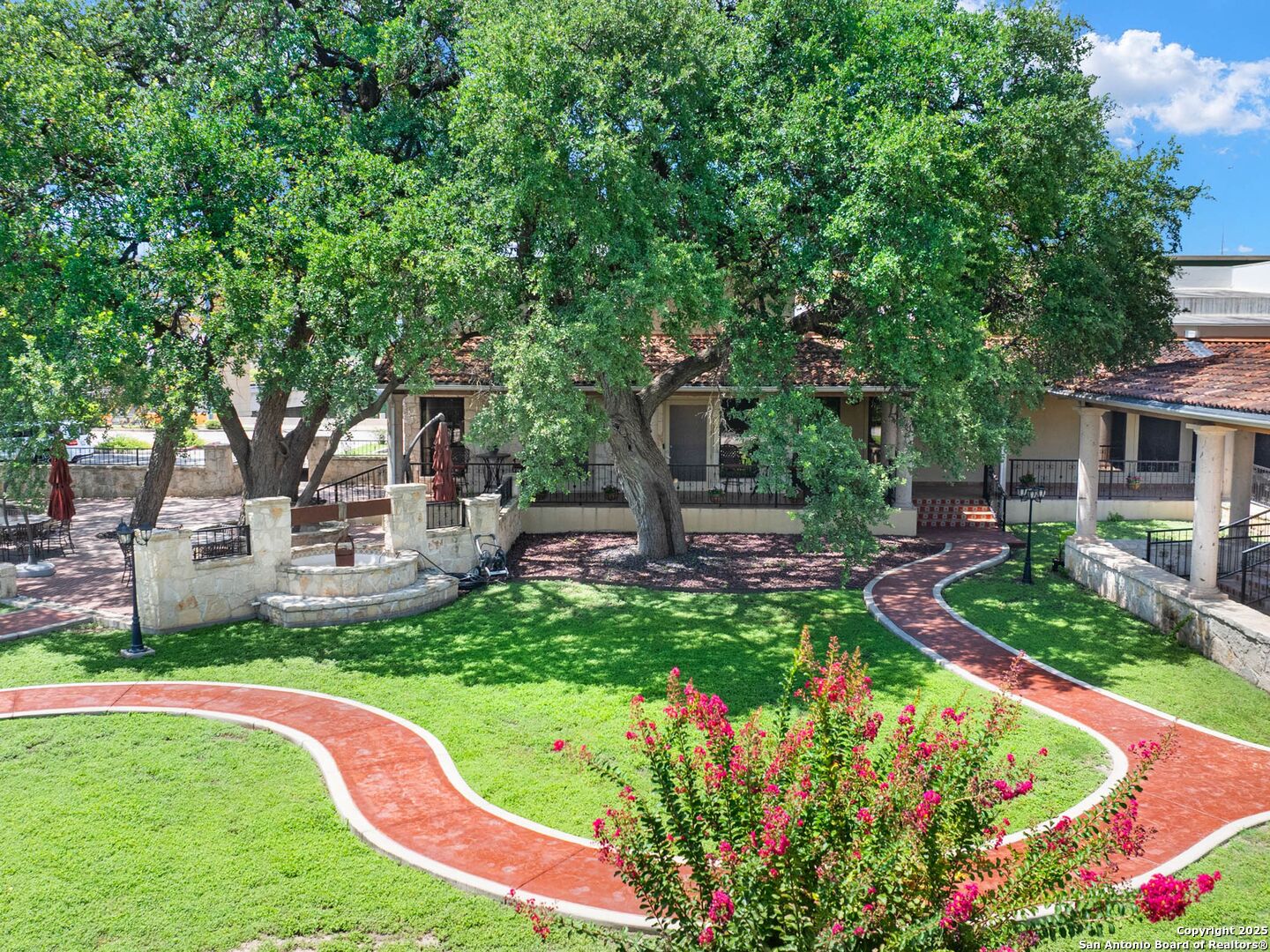 5150 N Loop 1604 San Antonio TX 78249