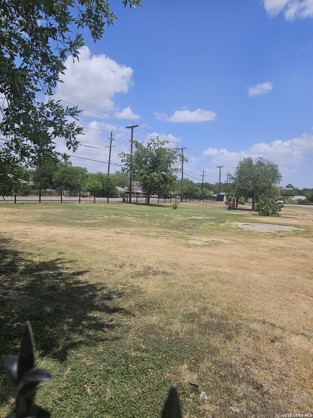 739 W. Baetz San Antonio TX 78221