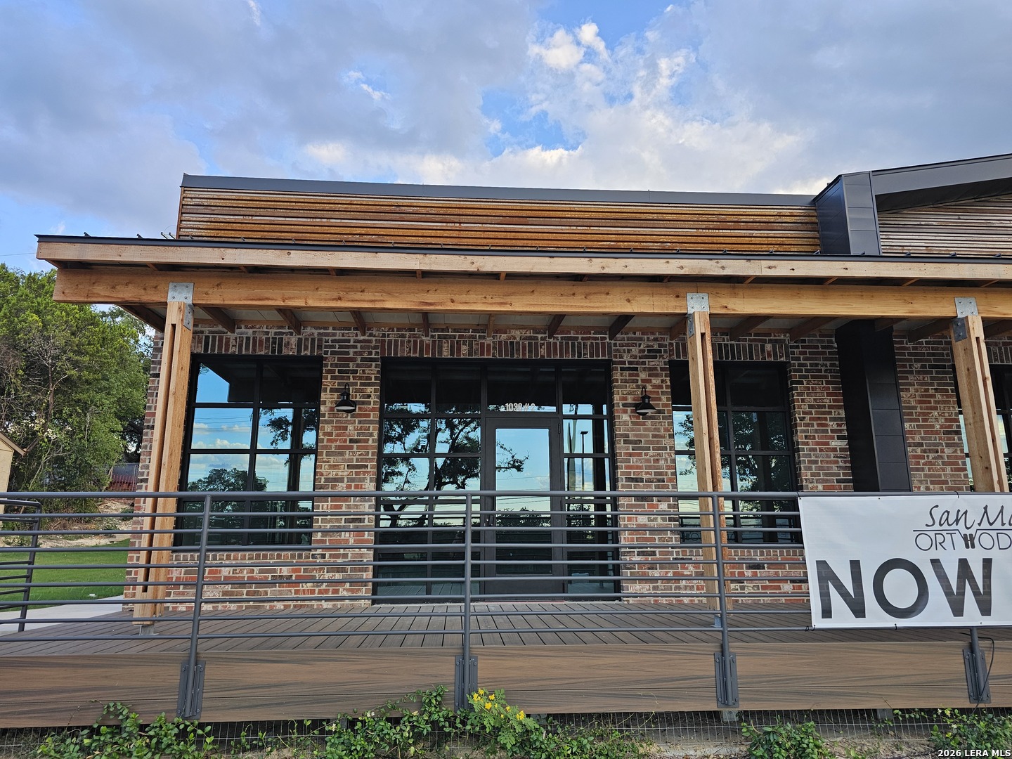 1036 E Borgfeld Drive San Antonio TX 78260