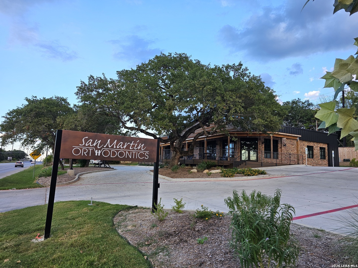 1036 E Borgfeld Drive San Antonio TX 78260