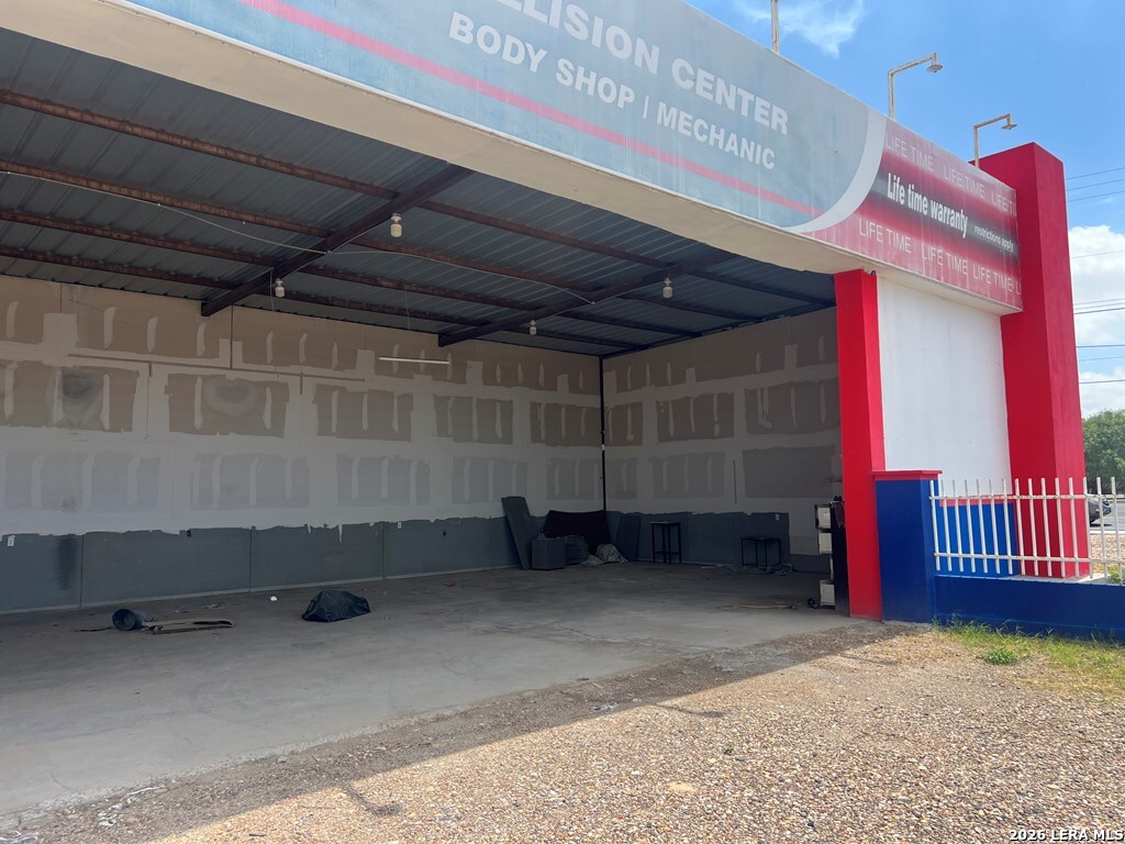 3363 Del Rio Boulevard Eagle Pass TX 78852