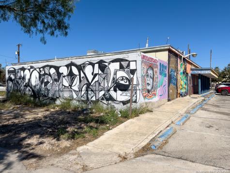 2918 W Commerce San Antonio TX 78207