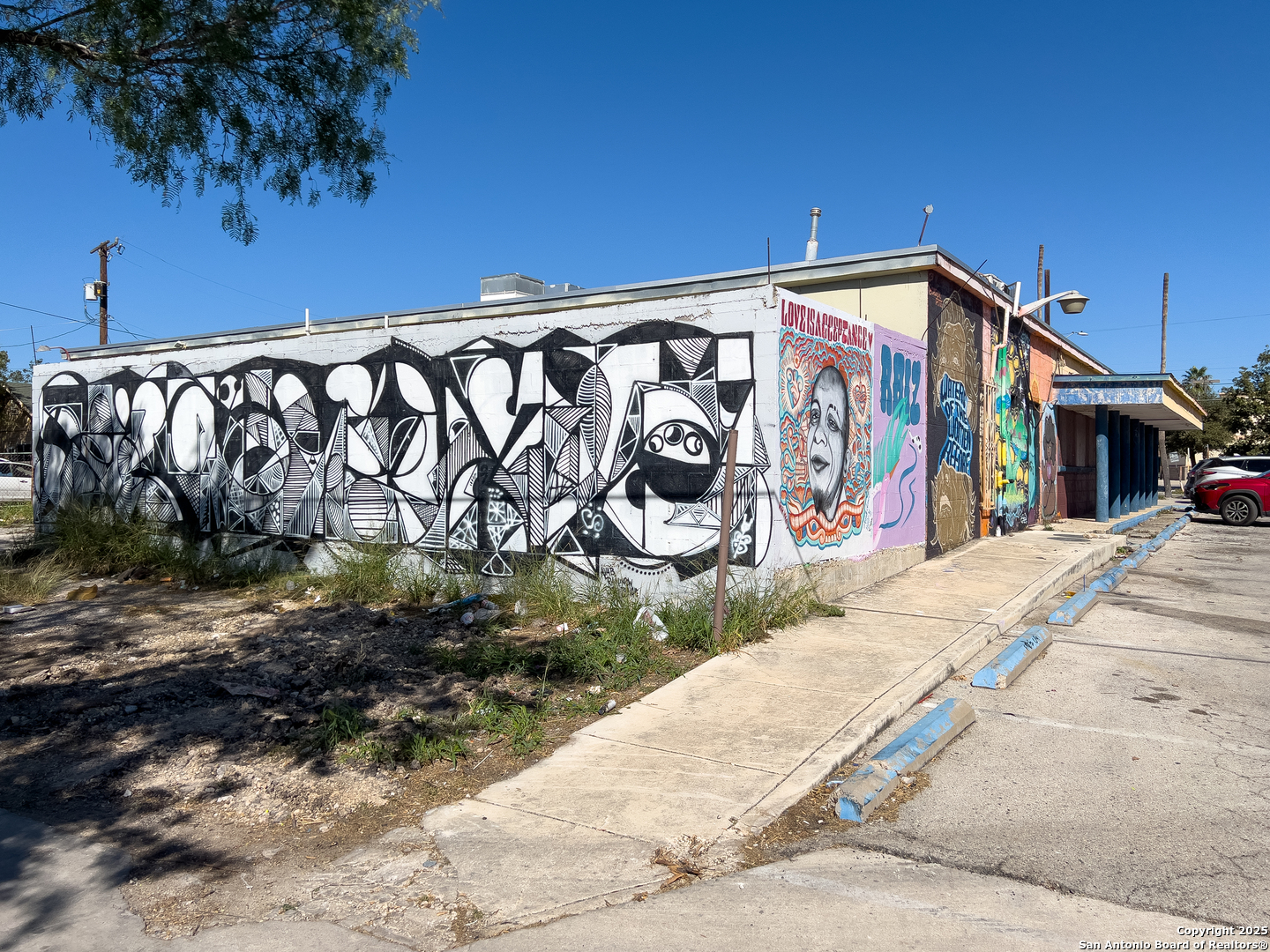 2918 W Commerce San Antonio TX 78207