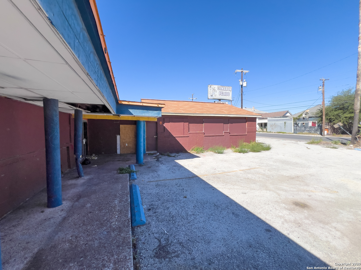 2918 W Commerce San Antonio TX 78207