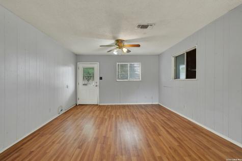 812 W County Line Road New Braunfels TX 78130