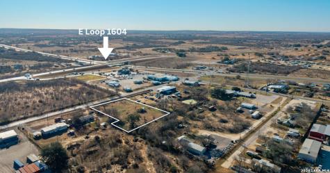 5609 N Fm 3465 Adkins TX 78101