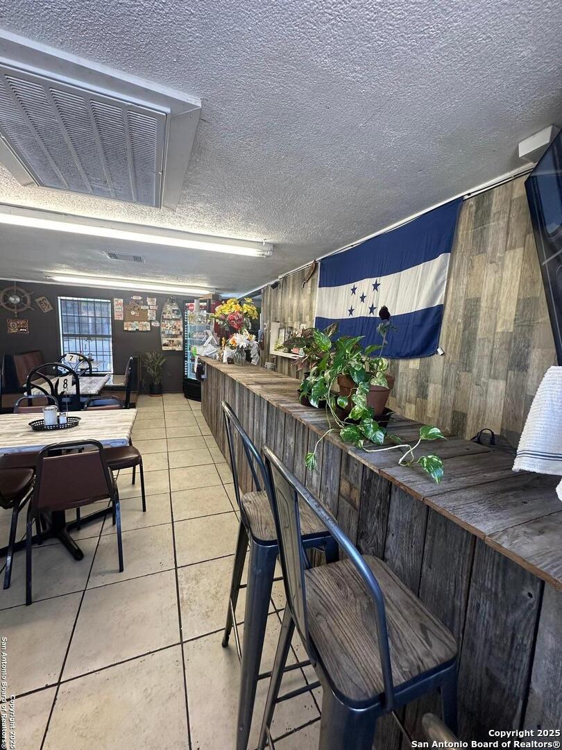 298 El Monte San Antonio TX 78212