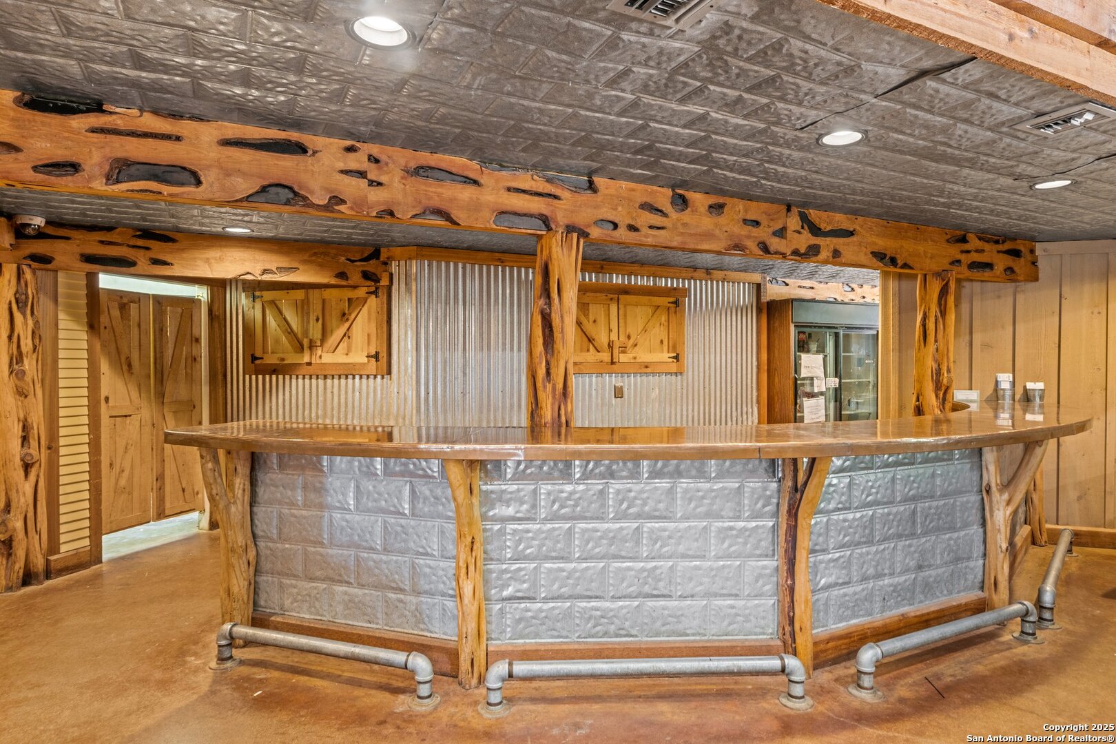 3044 Junction Highway Kerrville TX 78028