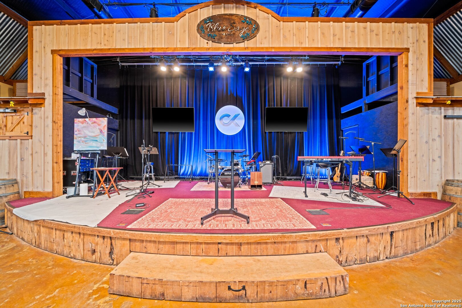 3044 Junction Highway Kerrville TX 78028