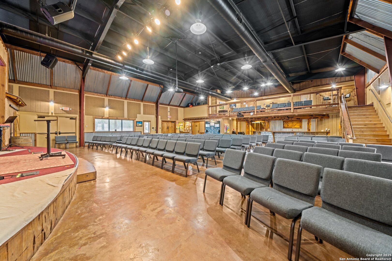 3044 Junction Highway Kerrville TX 78028