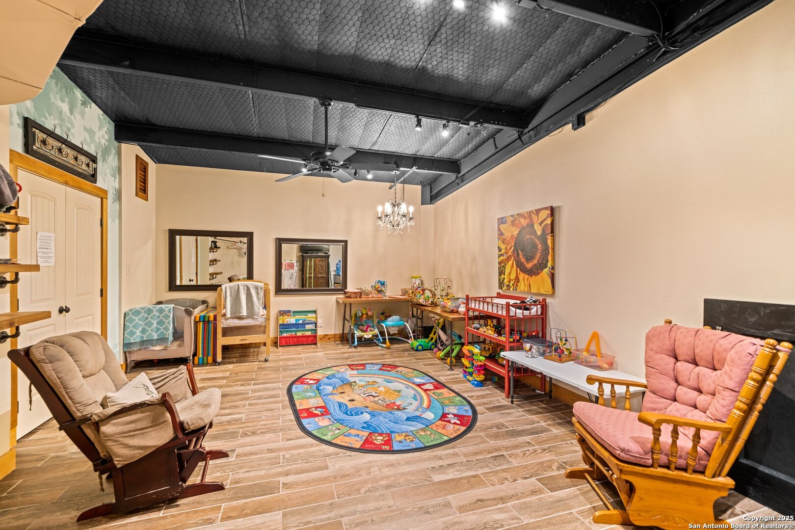 3044 Junction Highway Kerrville TX 78028