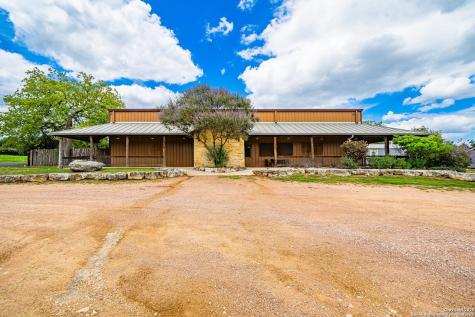 3044 Junction Highway Kerrville TX 78028