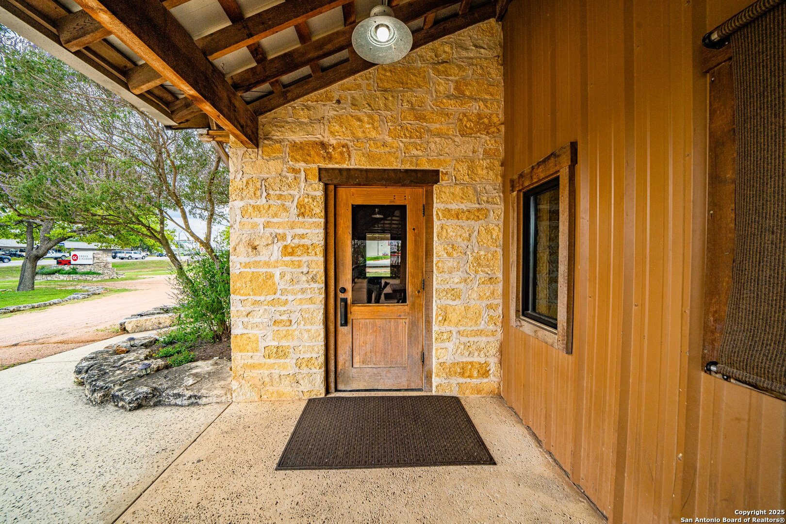 3044 Junction Highway Kerrville TX 78028