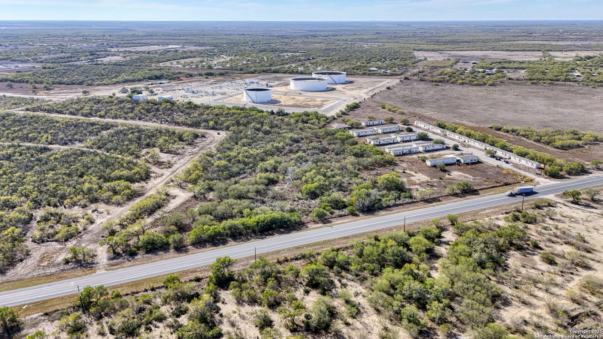 2569 Highway 72 Three Rivers TX 78071