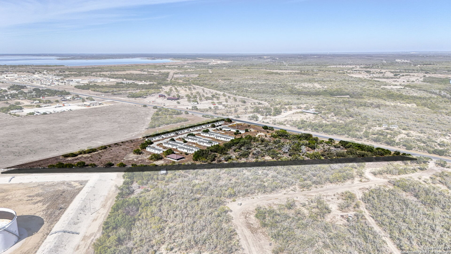 2569 Highway 72 Three Rivers TX 78071