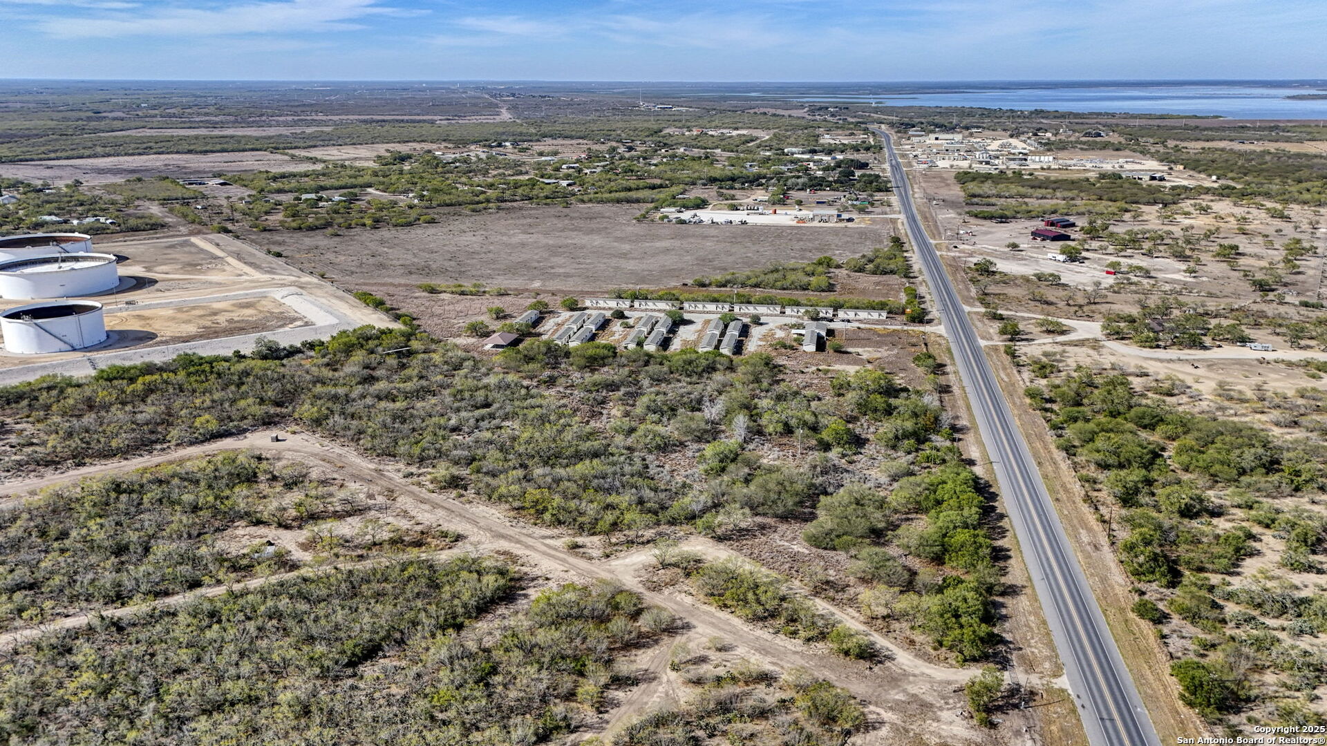 2569 Highway 72 Three Rivers TX 78071