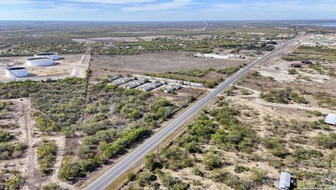 2569 Highway 72 Three Rivers TX 78071