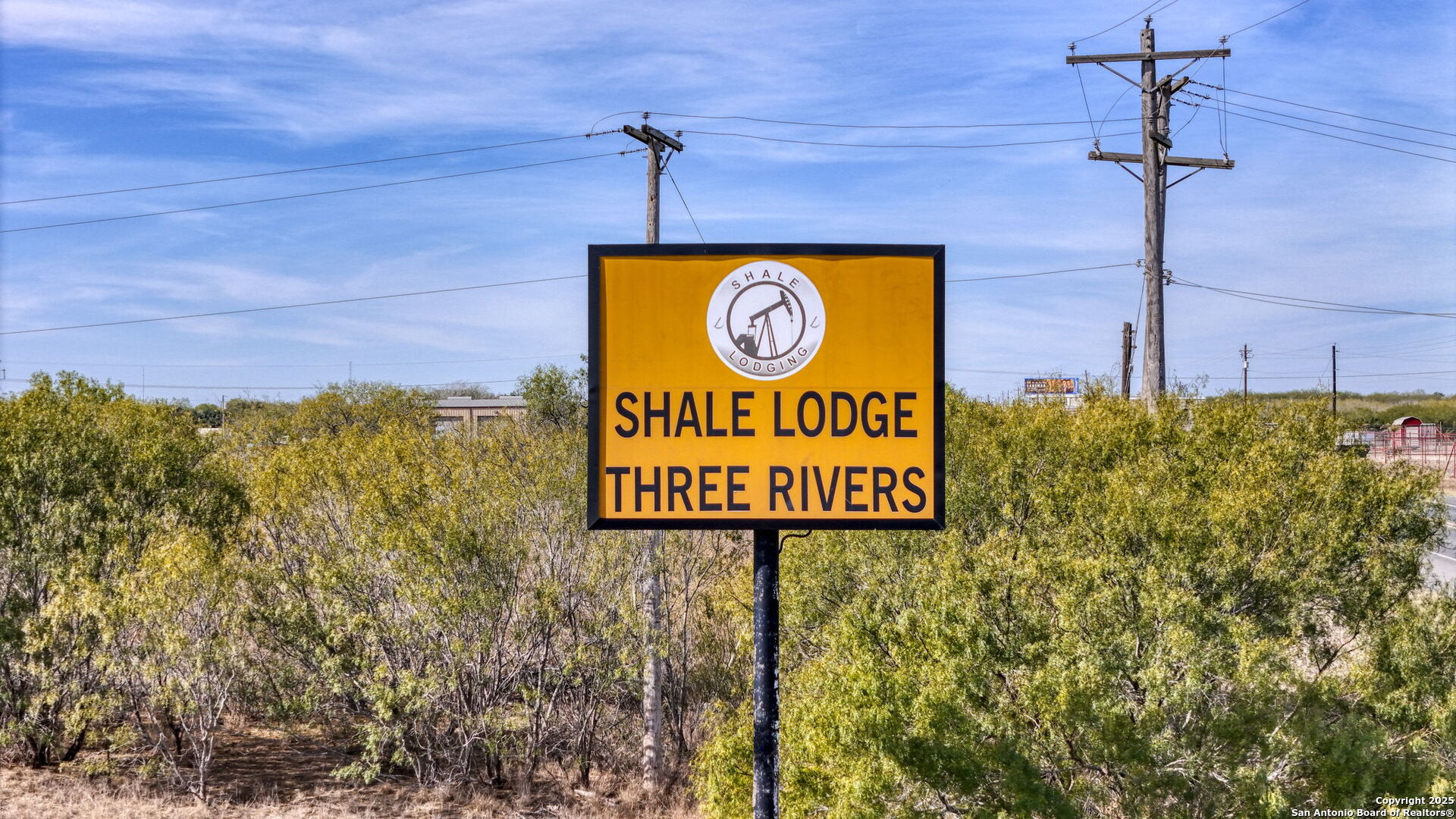 2569 Highway 72 Three Rivers TX 78071