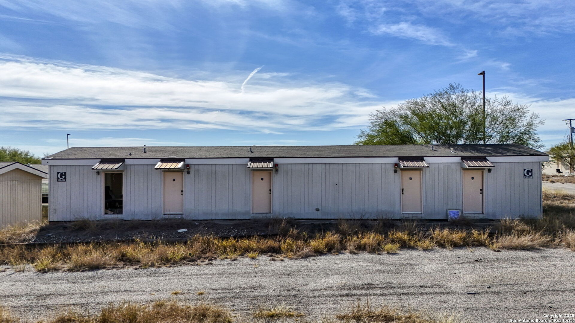 2569 Highway 72 Three Rivers TX 78071