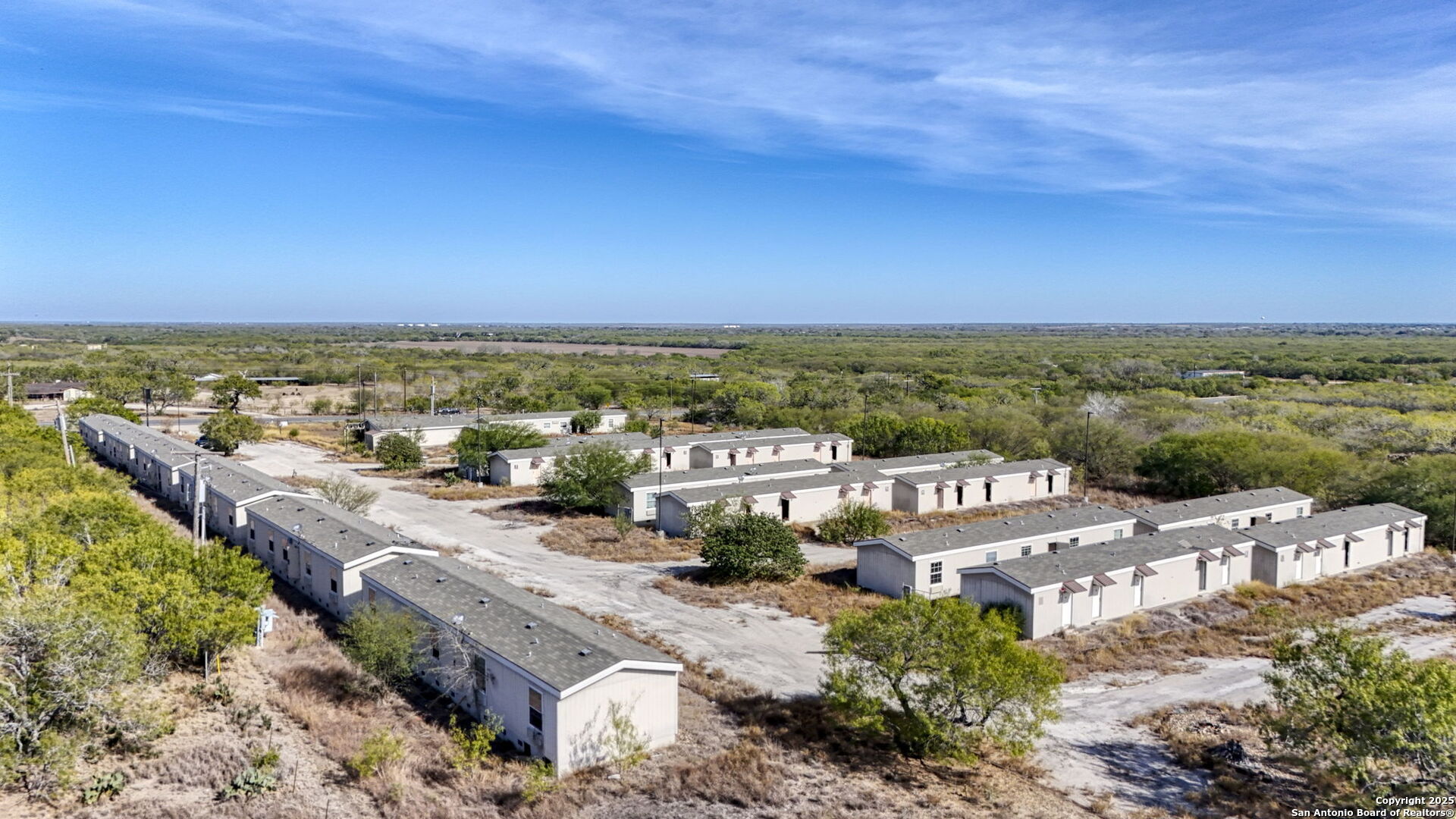 2569 Highway 72 Three Rivers TX 78071