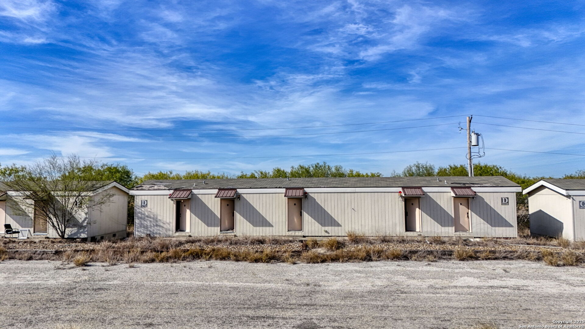 2569 Highway 72 Three Rivers TX 78071