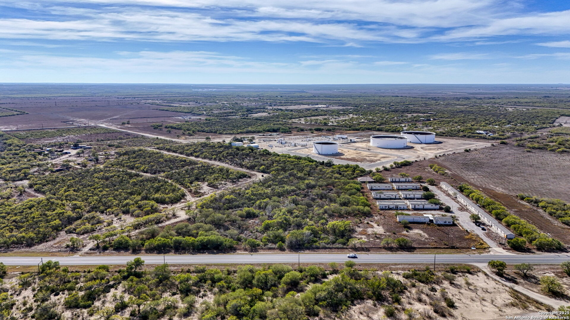 2569 Highway 72 Three Rivers TX 78071