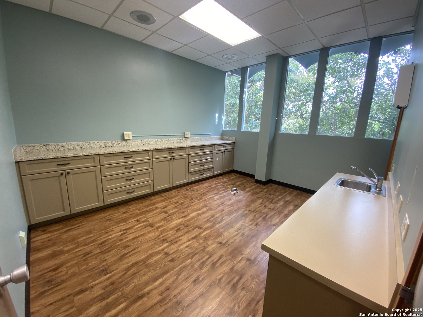 4118 Mccullough Avenue Olmos Park TX 78212