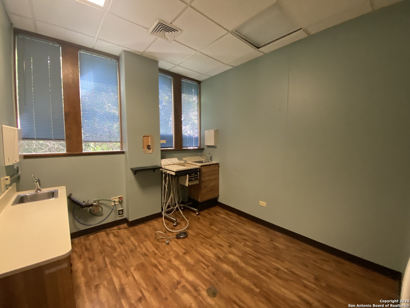 4118 Mccullough Avenue Olmos Park TX 78212