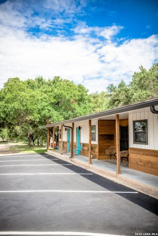 14818 E Us Highway 290 Stonewall TX 78671