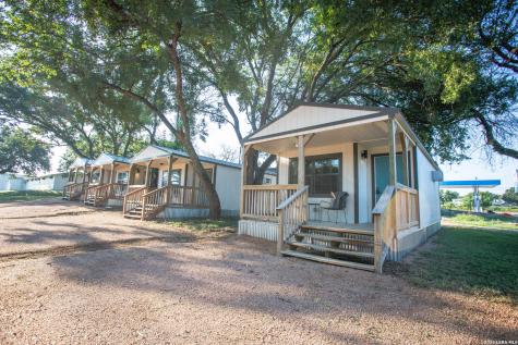 14818 E Us Highway 290 Stonewall TX 78671