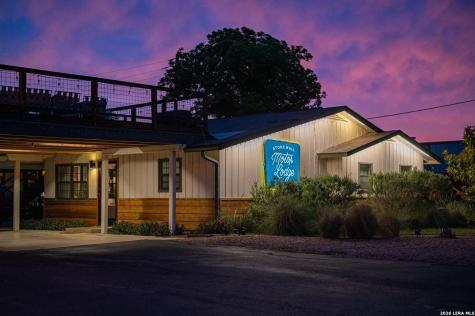 14818 E Us Highway 290 Stonewall TX 78671