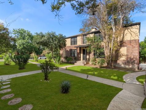 204 E Rosewood Avenue San Antonio TX 78212