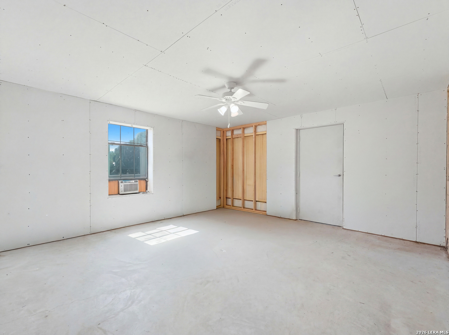 117 Business Drive Kerrville TX 78028