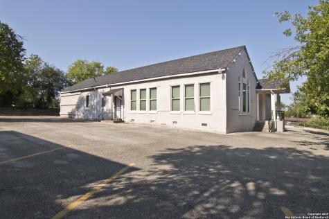 2706 E Commerce San Antonio TX 78203