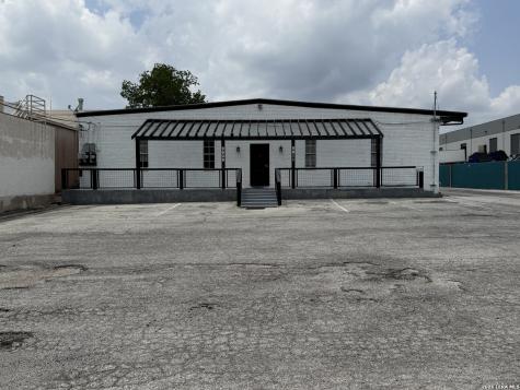 9809 Mccullough Avenue San Antonio TX 78216
