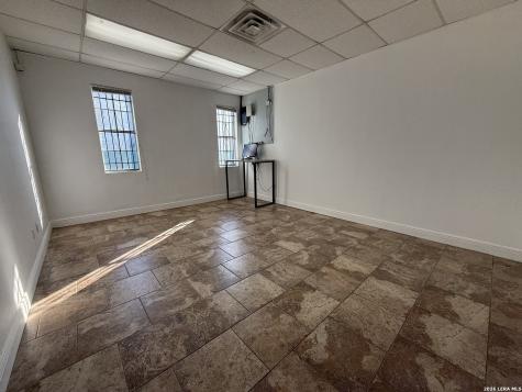 9809 Mccullough Avenue San Antonio TX 78216