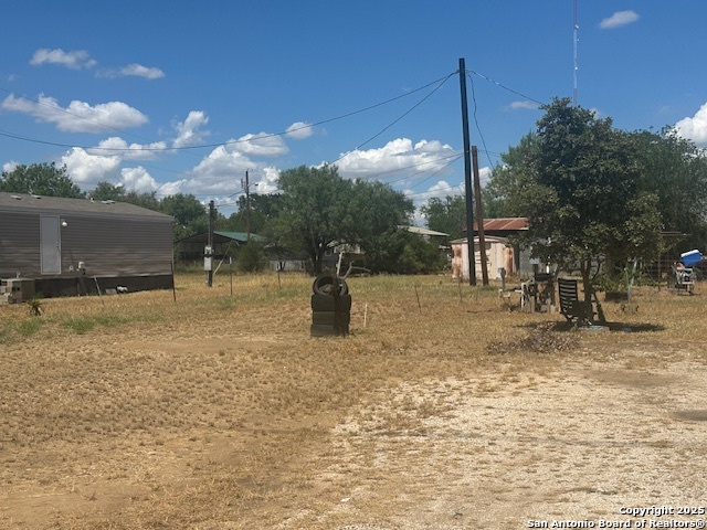 000 Walnut/willow Jourdanton TX 78026