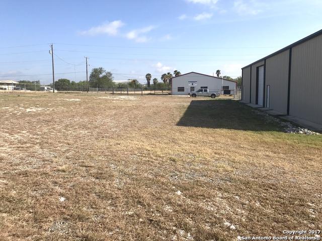 115 Wyoming Pleasanton TX 78064