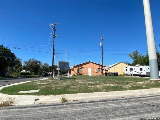 1406 Essex Street San Antonio TX 78210