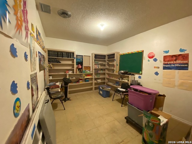 1406 Essex Street San Antonio TX 78210