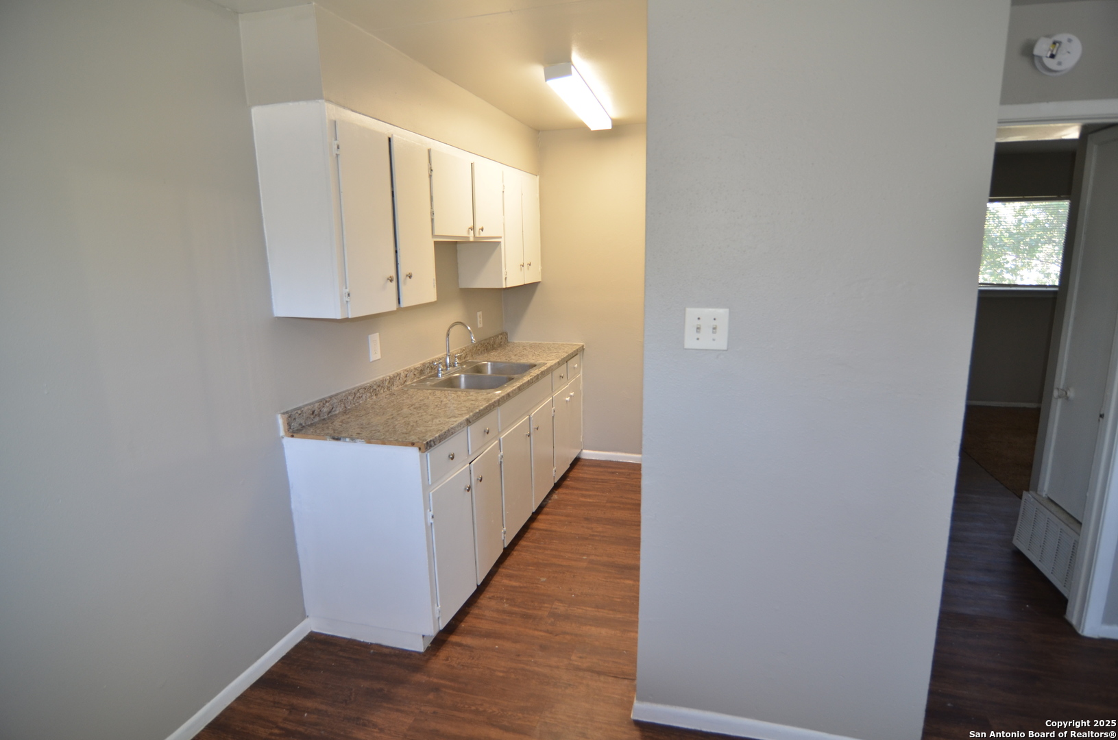 1455 Hillcrest San Antonio TX 78228