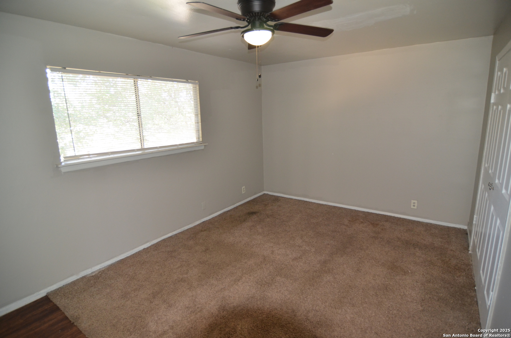 1455 Hillcrest San Antonio TX 78228