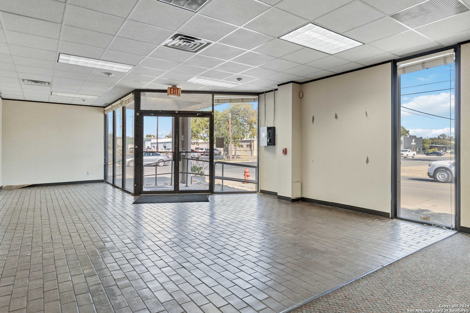 429 Jefferson Street Kerrville TX 78028