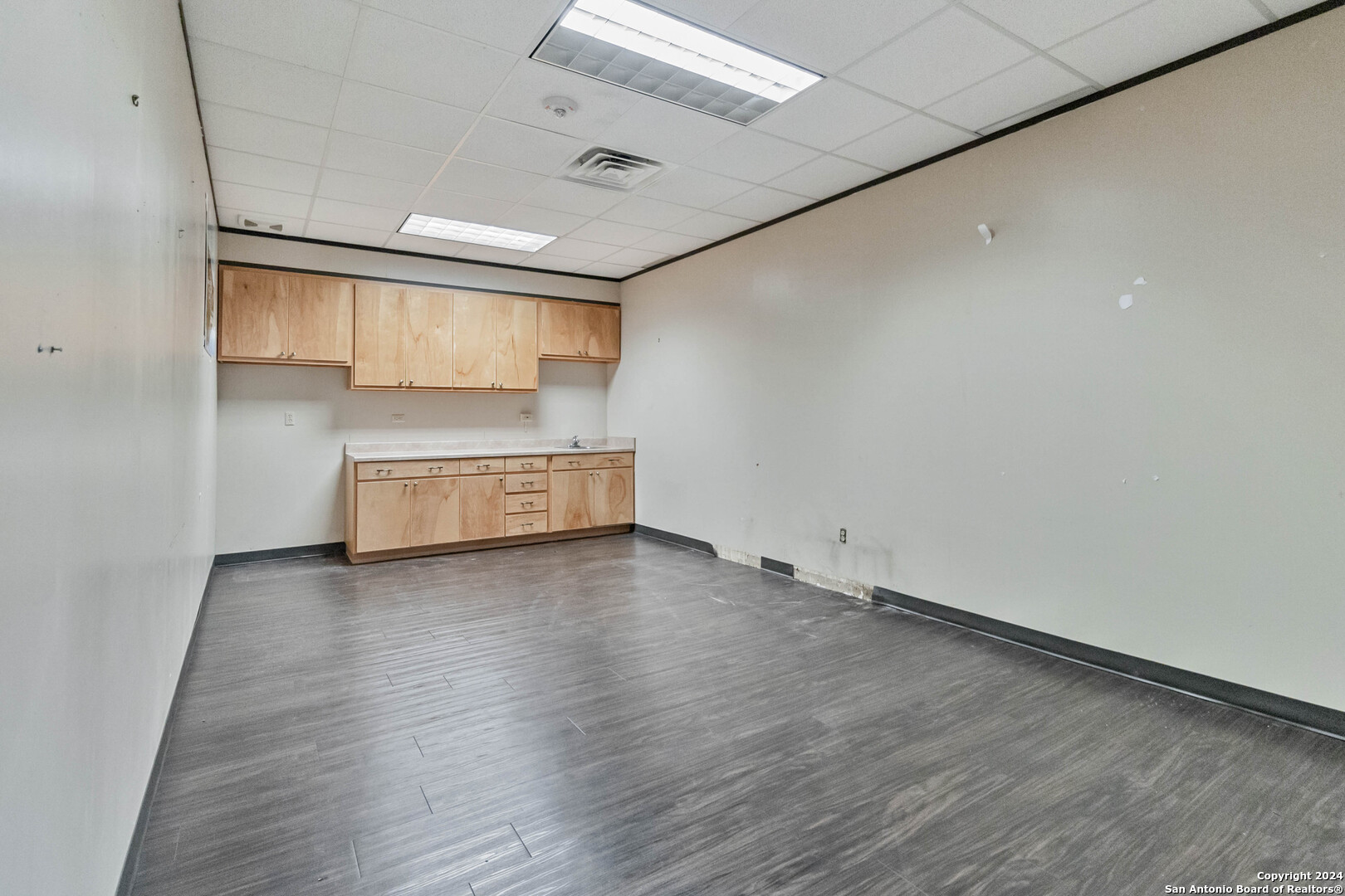 429 Jefferson Street Kerrville TX 78028