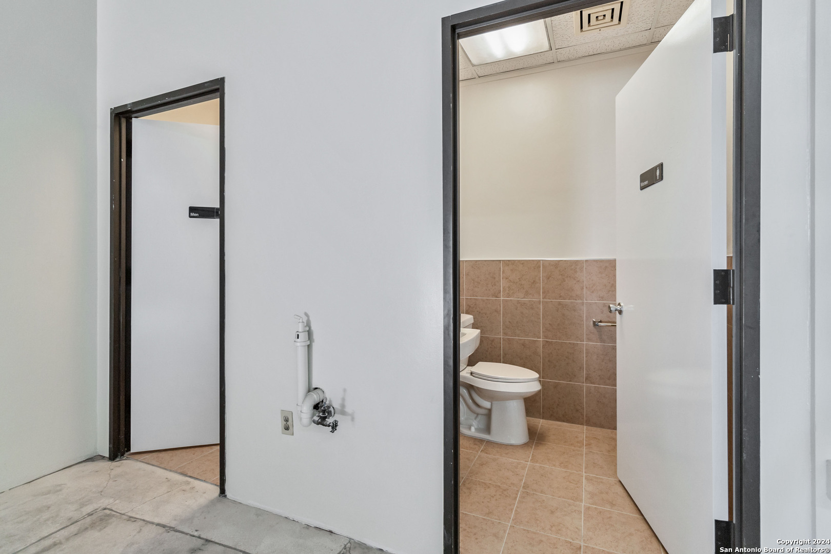 429 Jefferson Street Kerrville TX 78028